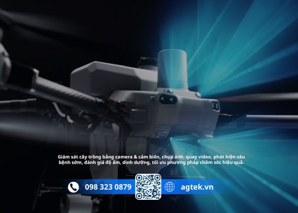 Máy bay nông nghiệp dùng giám sát cây trồng