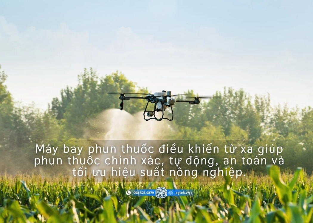 Máy bay phun thuốc điều khiển từ xa