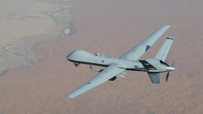 UAV (Unmanned Aerial Vehicle)